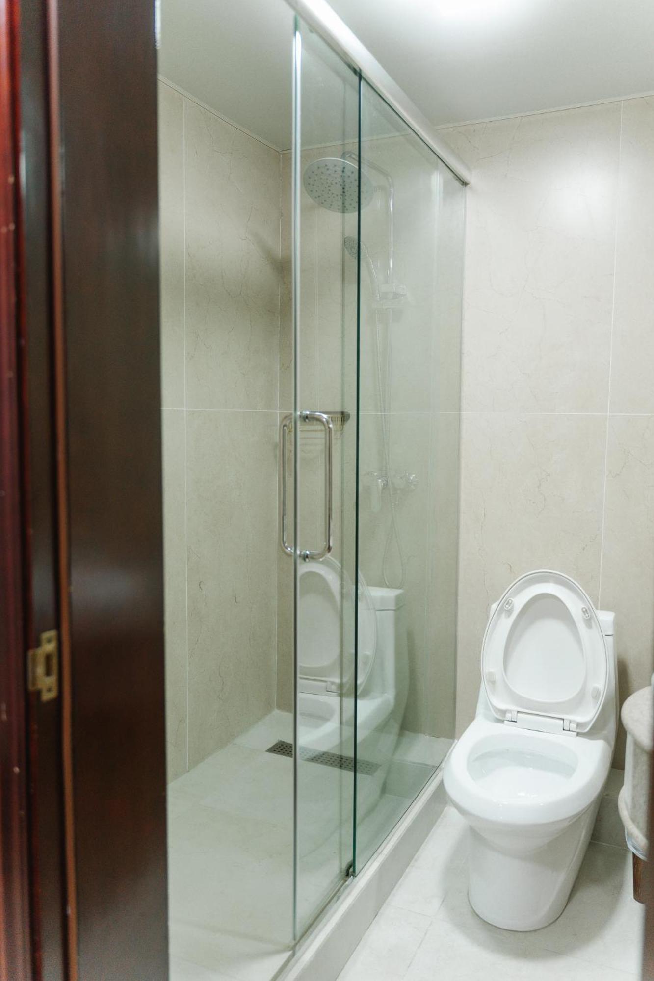 Hotel Bellagio Szymkent Zewnętrze zdjęcie